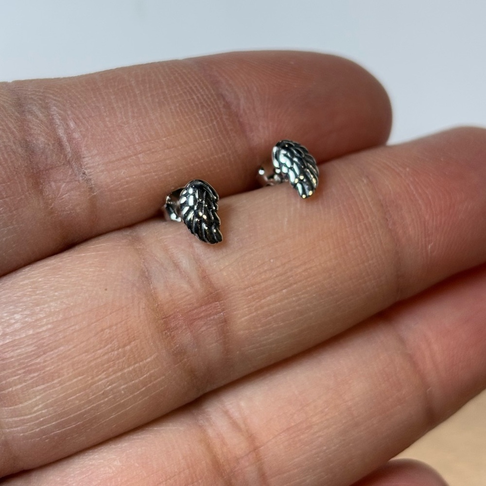 .925 Sterling Silver Petite Wings Women’s Stud Earrings, Small Wings - Picture 4 of 12
